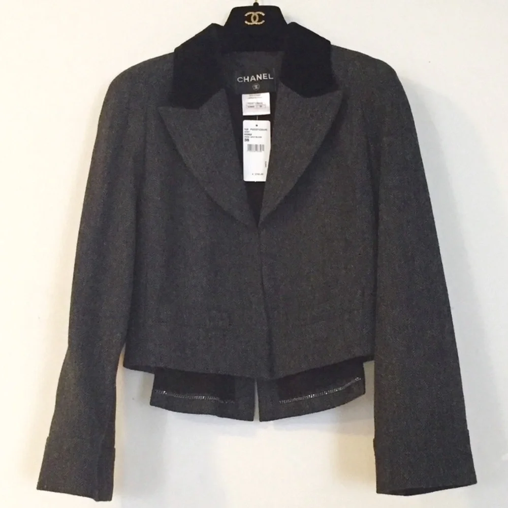 CHANEL Cropped Gray Jacket FR38 / US6 - Picture 1 of 16